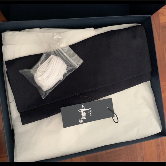 BRAND NEW DIOR X STUSSY B23 Sz38 - Picture 11 of 11